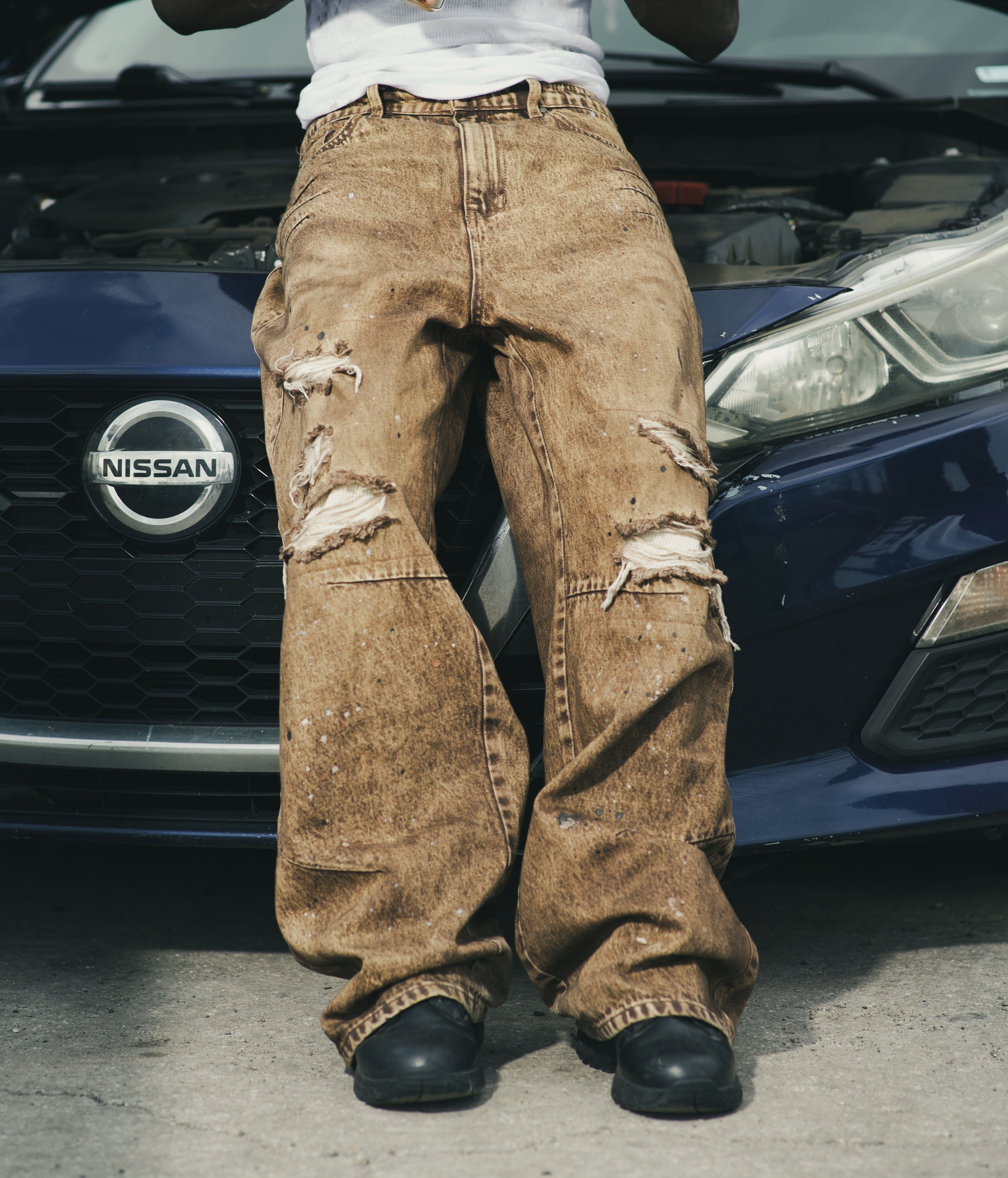 CRLCT® - ( BROWN MUD WASH) BAGGY DENIM